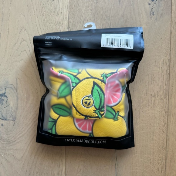 TaylorMade Grapefruit Sour Mallet Headcover *NEW* - Picture 3 of 3